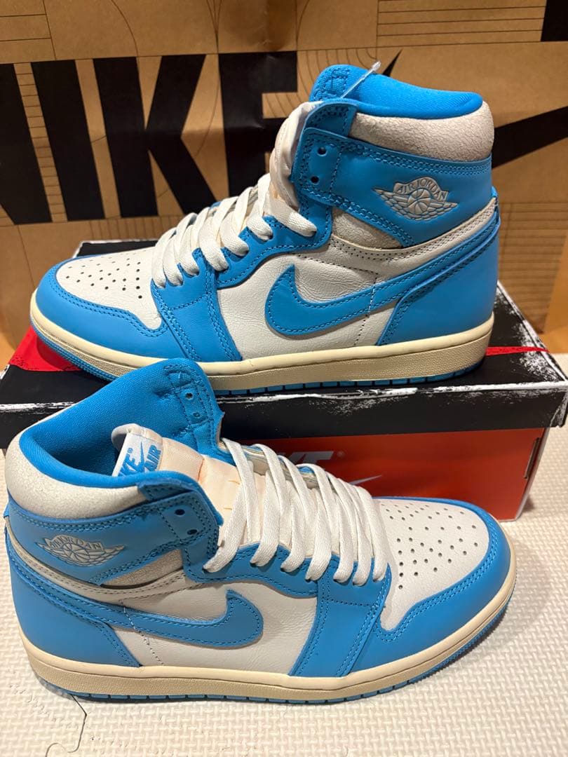 ナイキ　エアジョーダン1