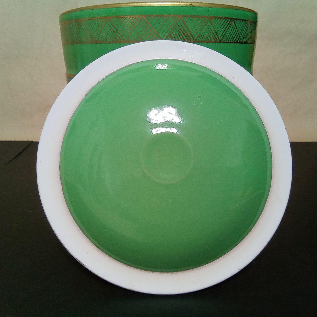 皆具　緑地金襴手　祥堂