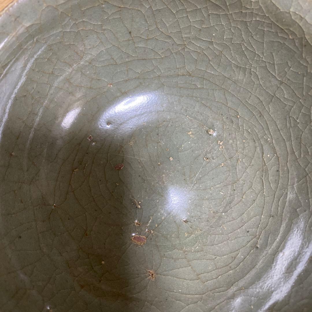 青磁茶碗　龍泉窯　元-明時代　七官