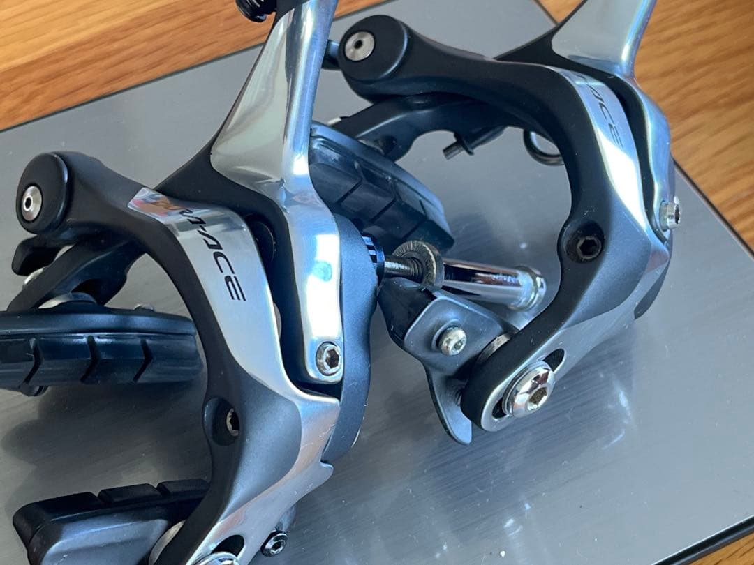DURA-ACE BR-7900キャリパーブレーキ ペア
