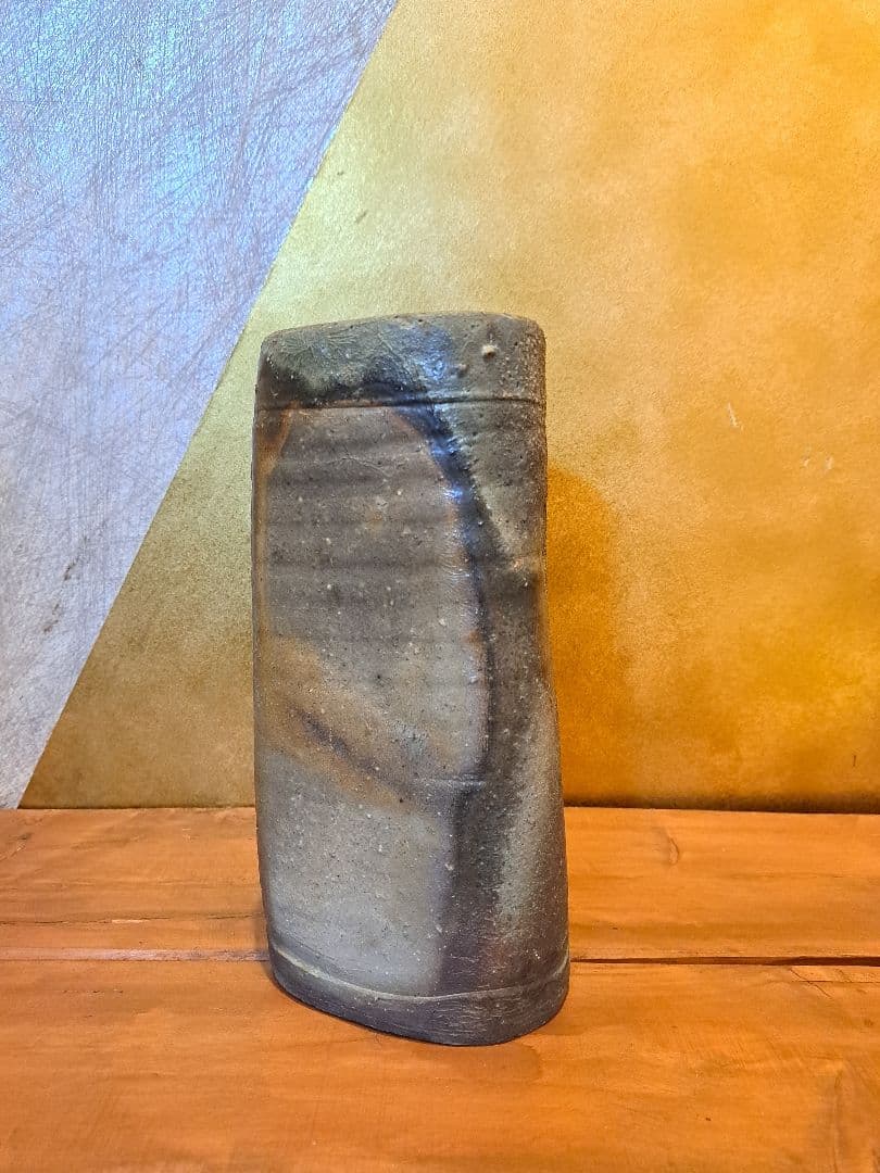 備前焼　山本雄一　花入れ