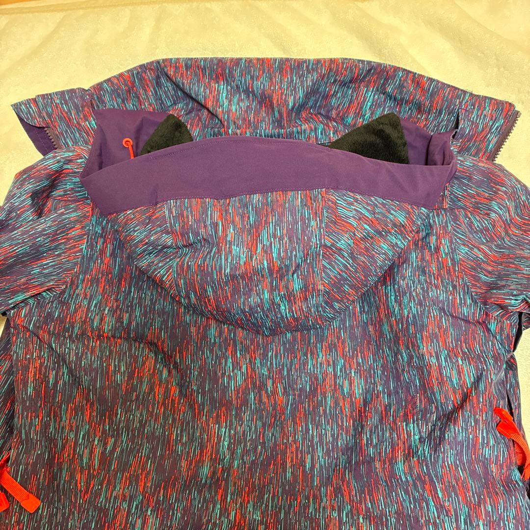 ミレー 女性用スキー&スノーボードジャケット 紫と青