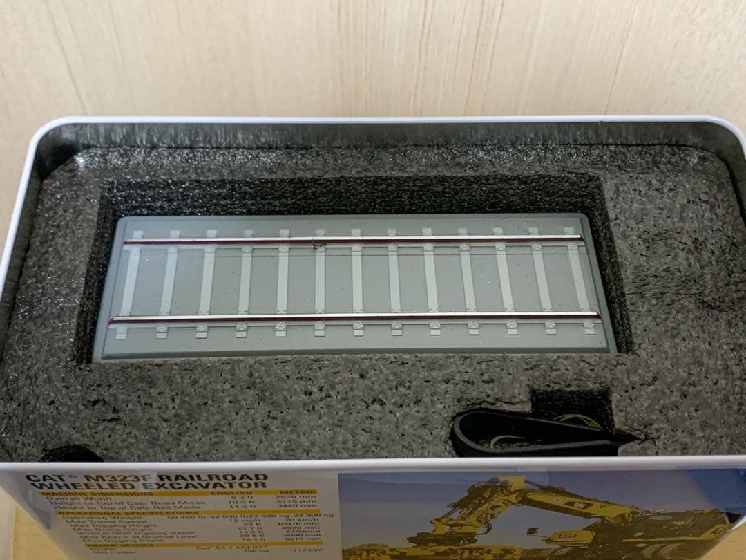 その他 CAT M323F RAILROAD WHEELED EXCAVATOR