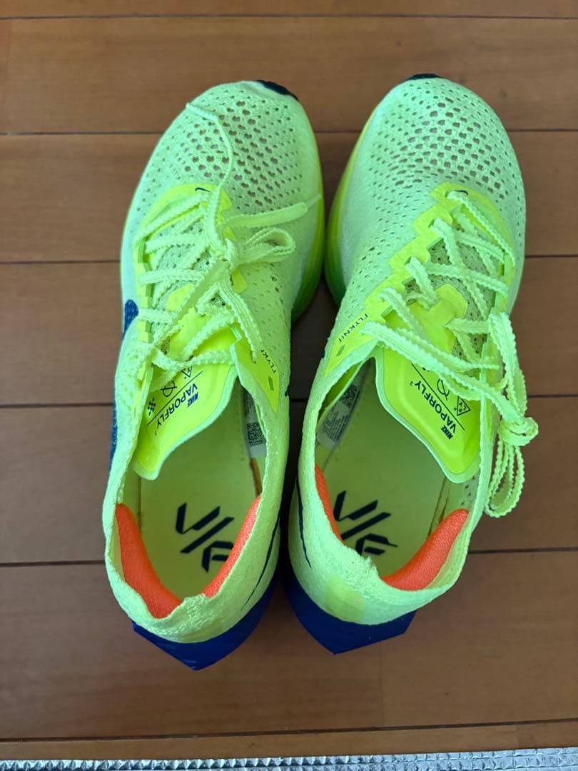 NIKEヴェイパーフライ3 24.0cm