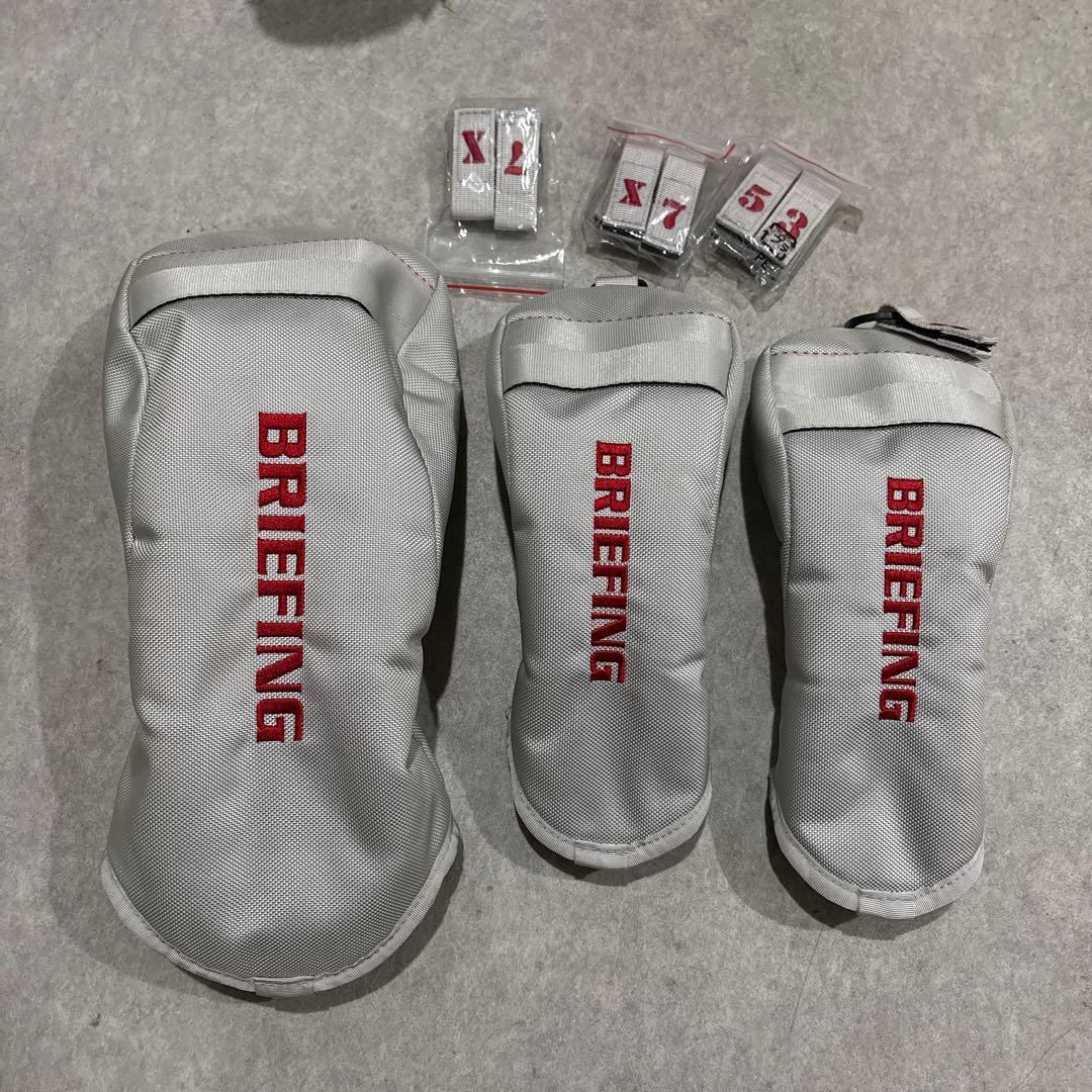 BRIEFING 限定 ゴルフキャディバッグ ヘッドカバーアイアンカバー付き