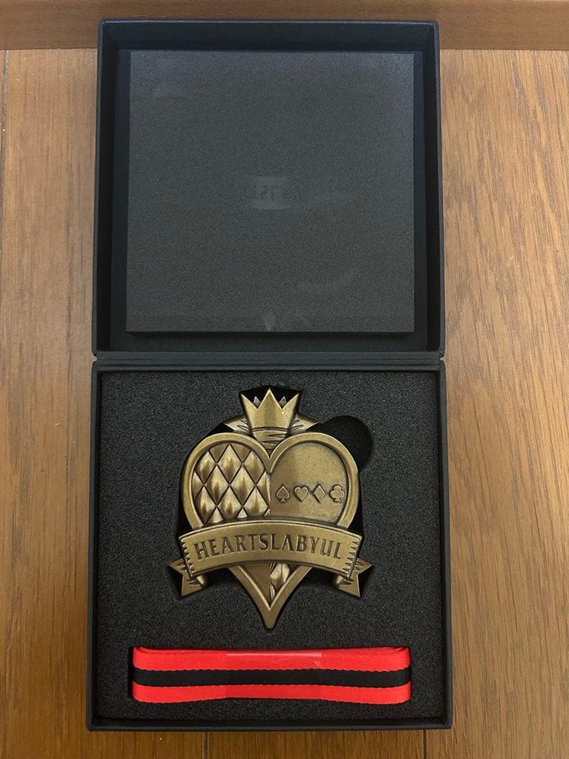 ツイステ　レプリカ腕章（ハーツラビュル）