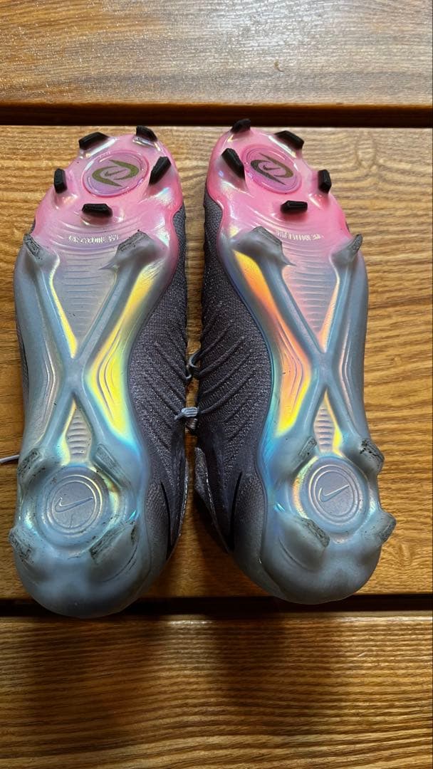 ナイキ　ファントムgx2エリートFG