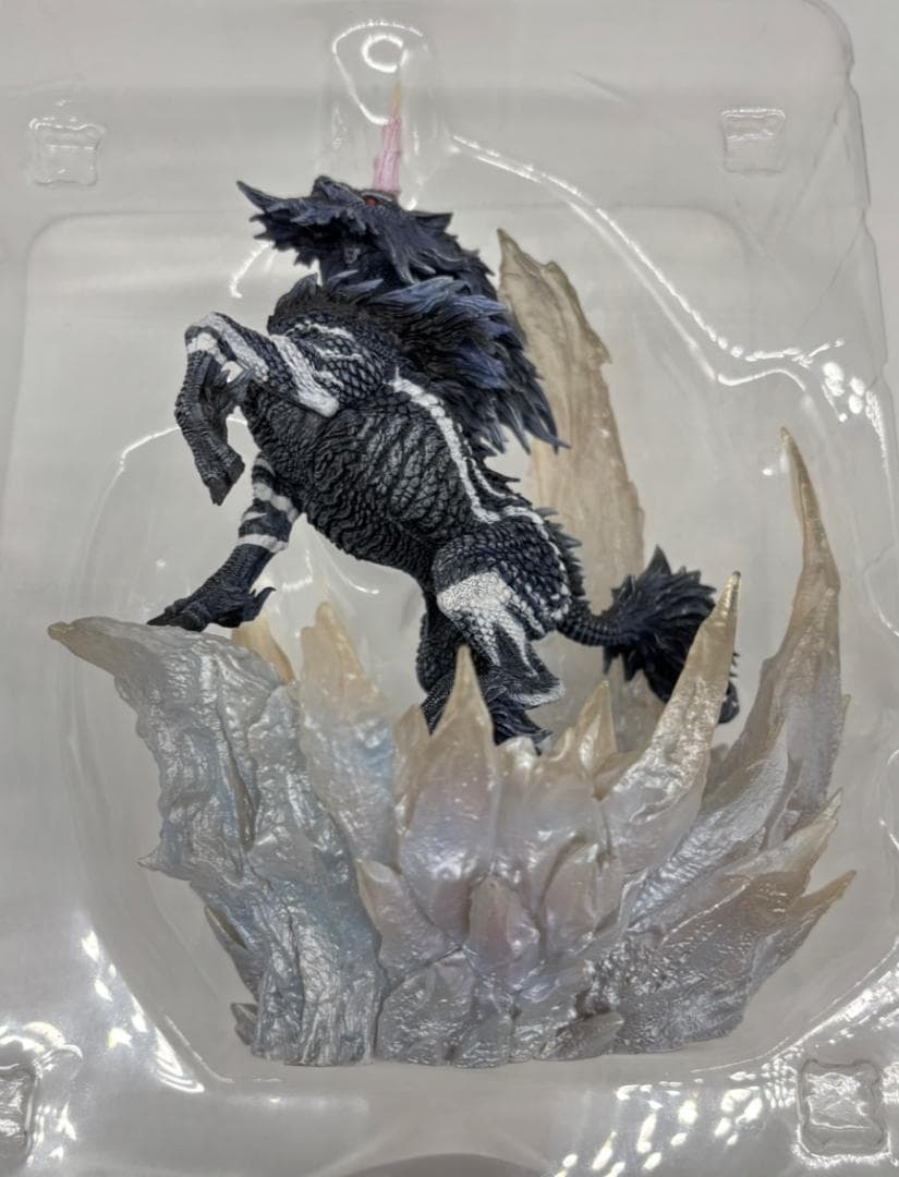 キリン 亜種 クリエイターズモデル モンスターハンター フィギュア