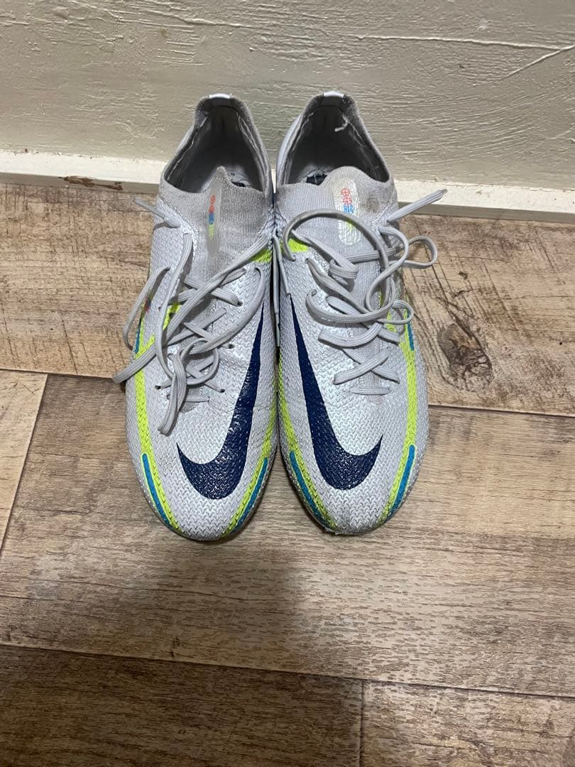 NIKE サッカースパイク　ファントム