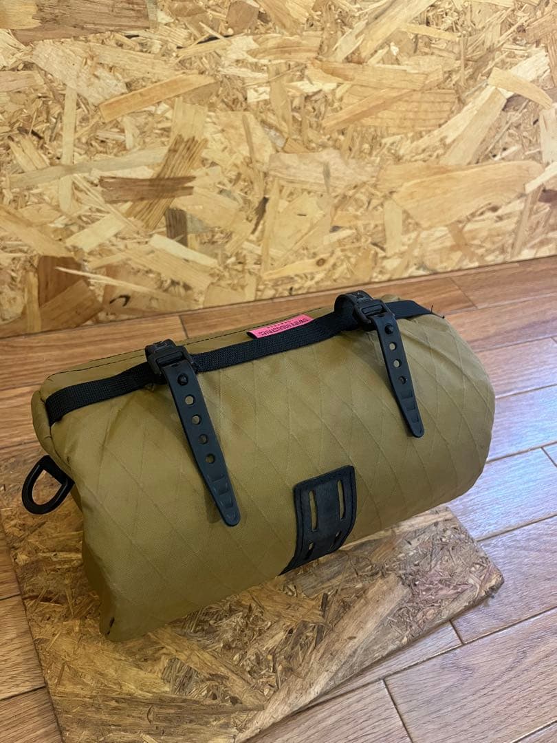 アクセサリー SWIFT INDUSTRIES bandito bicycle bag