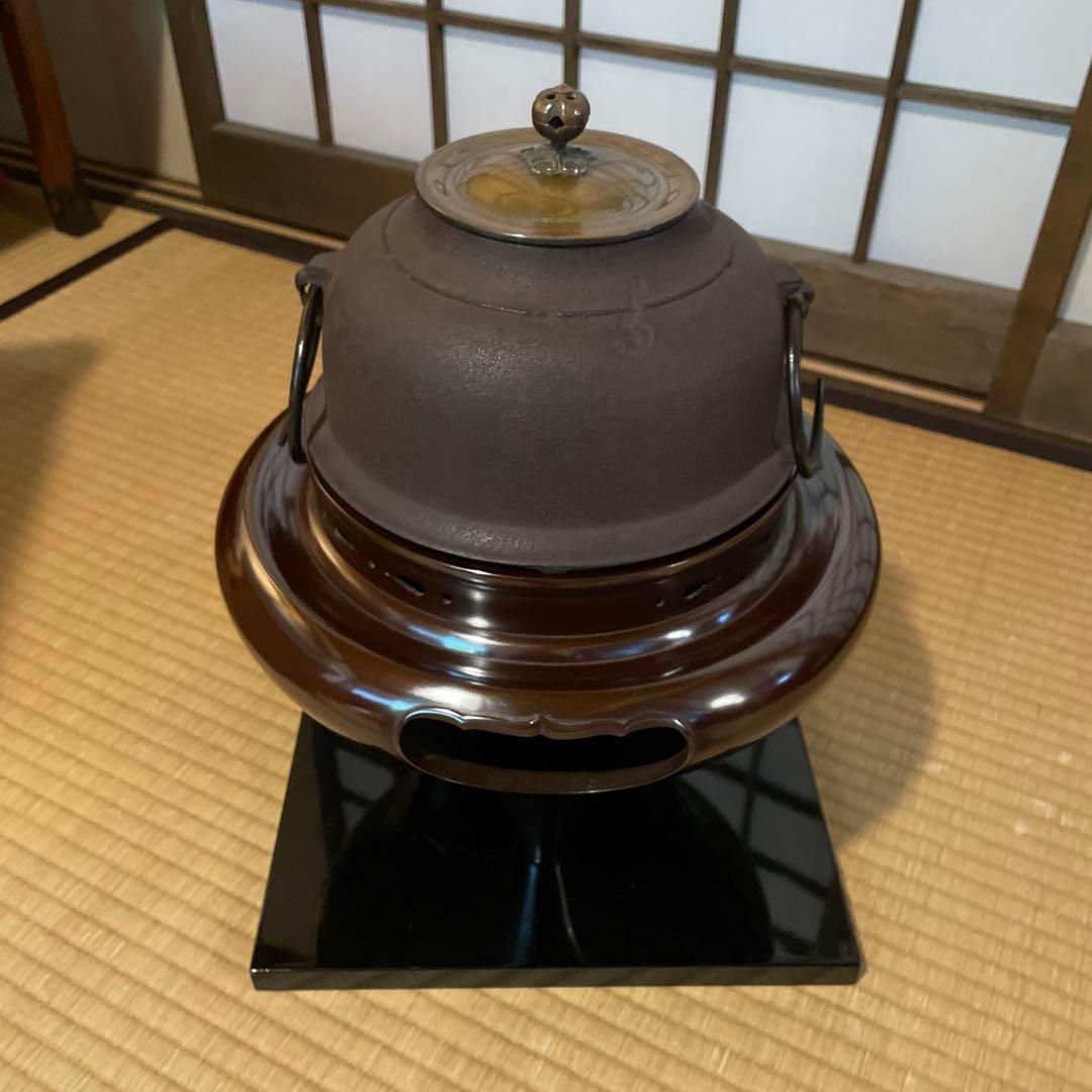 茶道具 唐銅『朝鮮風炉』釜師【畠 春斎】鋳師【金森 紹栄】　風炉釜　切合釜