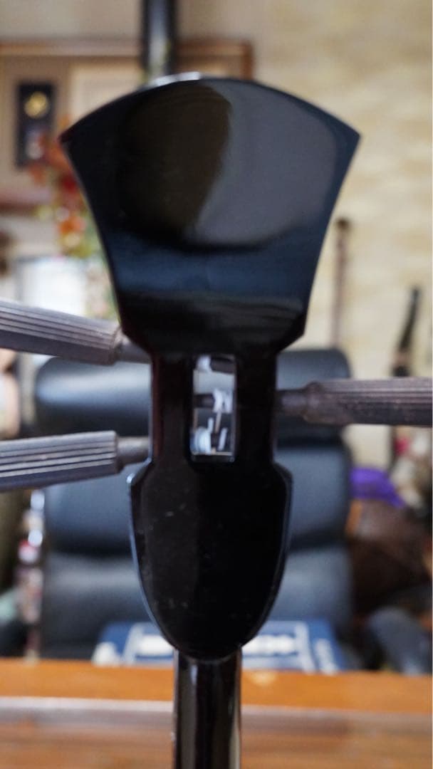 内間直樹作 西平開鐘型三線 フィリピン黒木四つ割り真黒！！