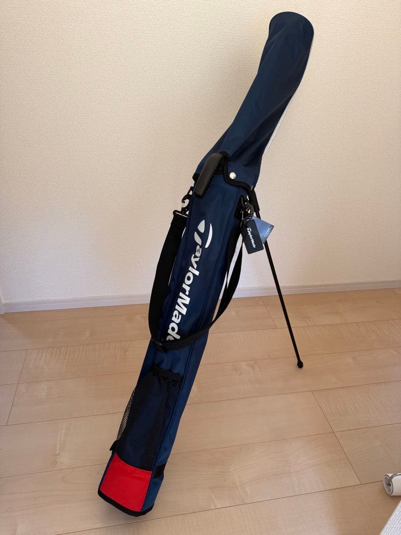 TaylorMade ゴルフバッグ セルフスタンド　　新品未使用