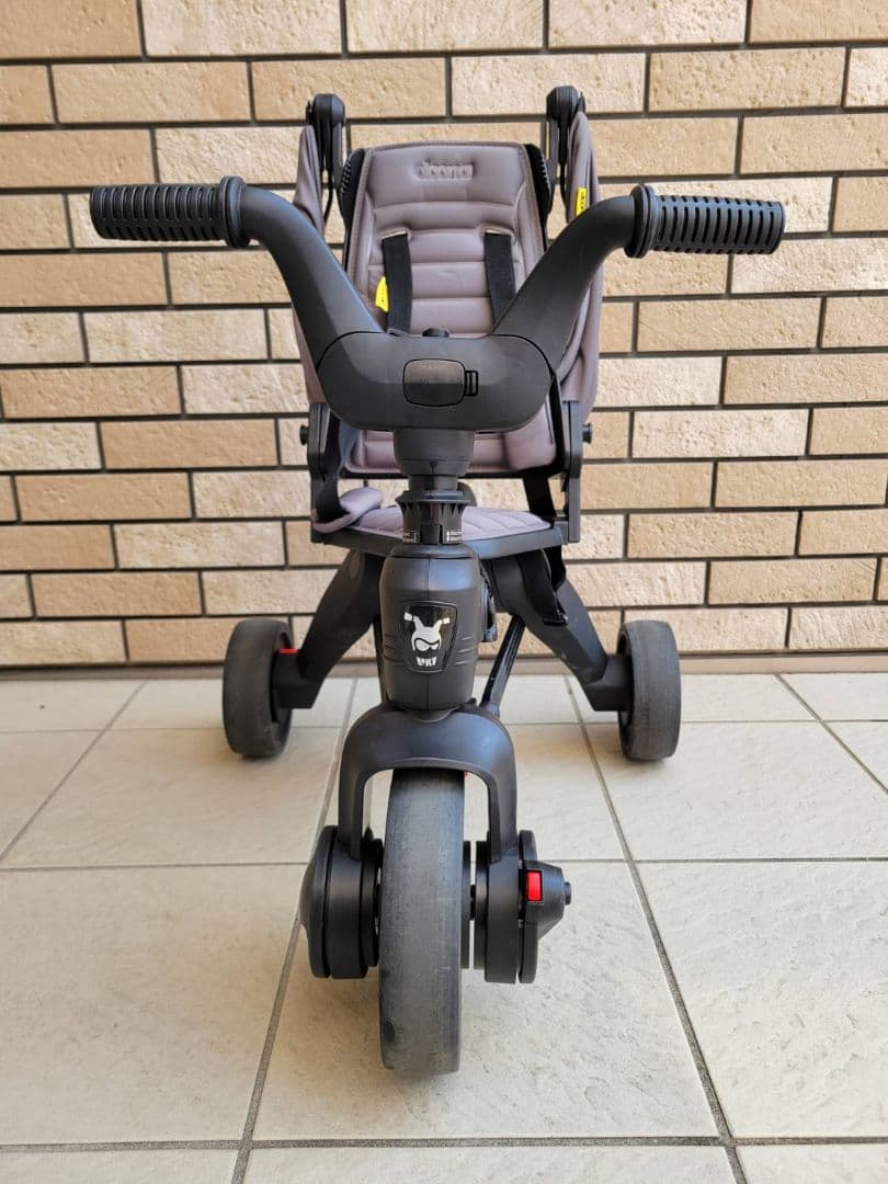 【引越しのため7/21まで！！】doona 三輪車 リキトライク