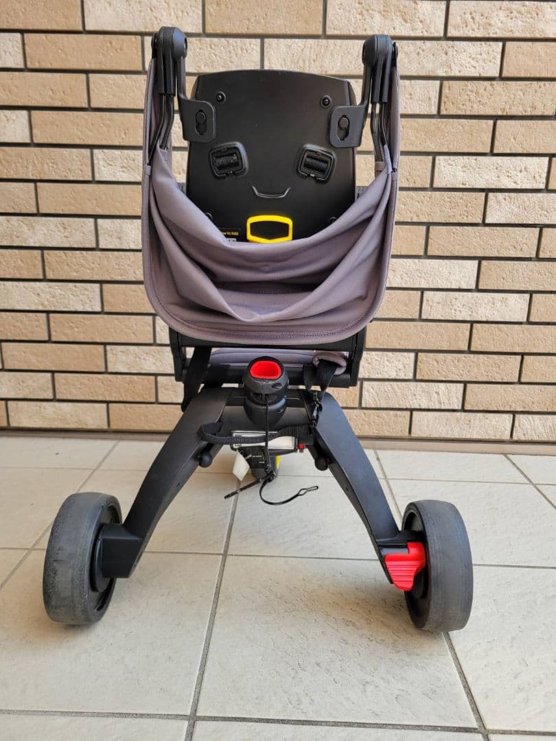 【引越しのため7/21まで！！】doona 三輪車 リキトライク