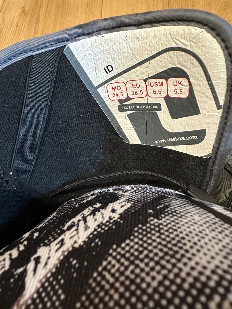 DEELUXE ID 女性用スノーボードブーツ 38.5 / 24.5