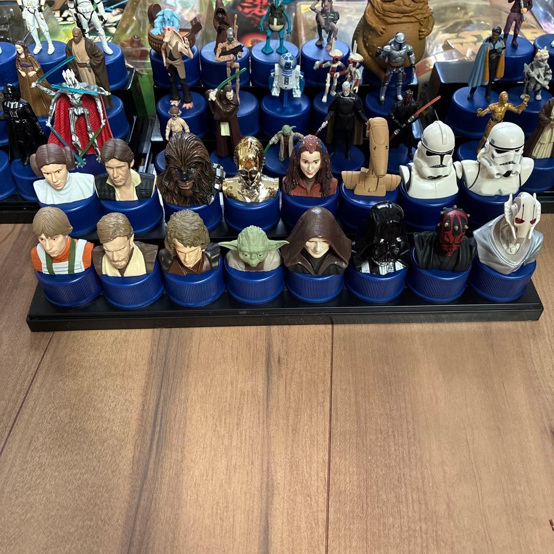 ペプシコーラ　スターウォーズ　ボトルキャップ　60個　缶ホルダーフィギュア