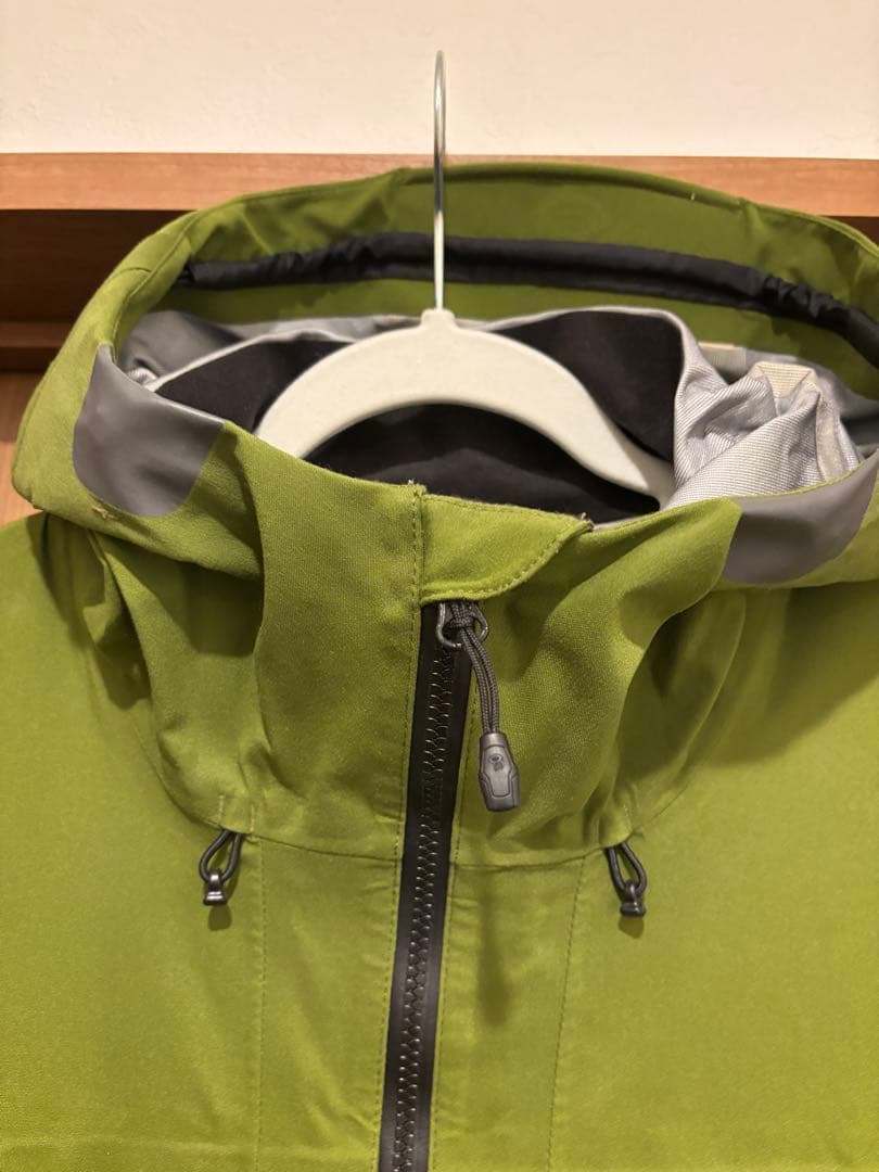 期間限定　 マウンテンハードウェア　スノーウェアセット M