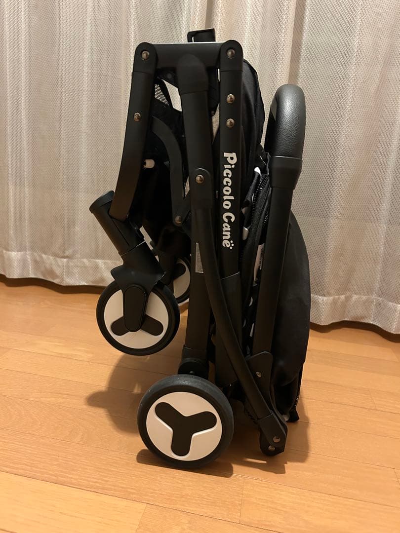 ピッコロカーネ　ベーネ　ペット用カート