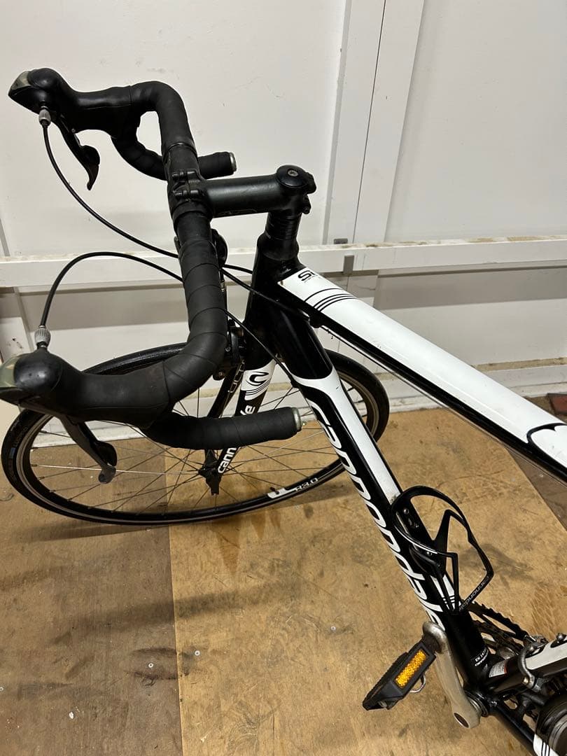 Cannondale ロードバイク SHIMANO搭載 16段 キャノンデール