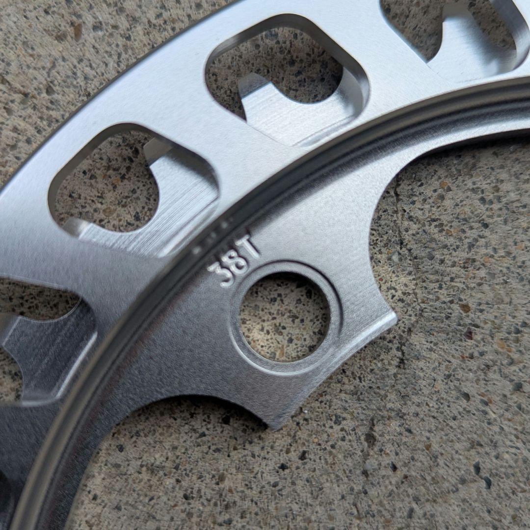 PROFILE RACING ガード一体型チェーンリング PCD110 38T