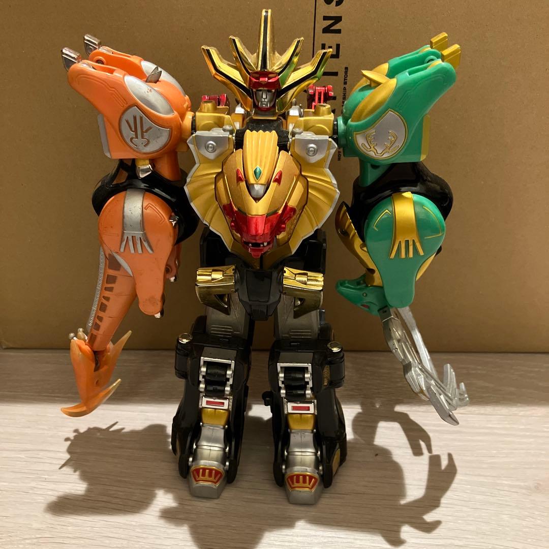 DX超合金　百獣戦隊ガオレンジャー　ガオキングスピアー　ガオキングクロスホーン