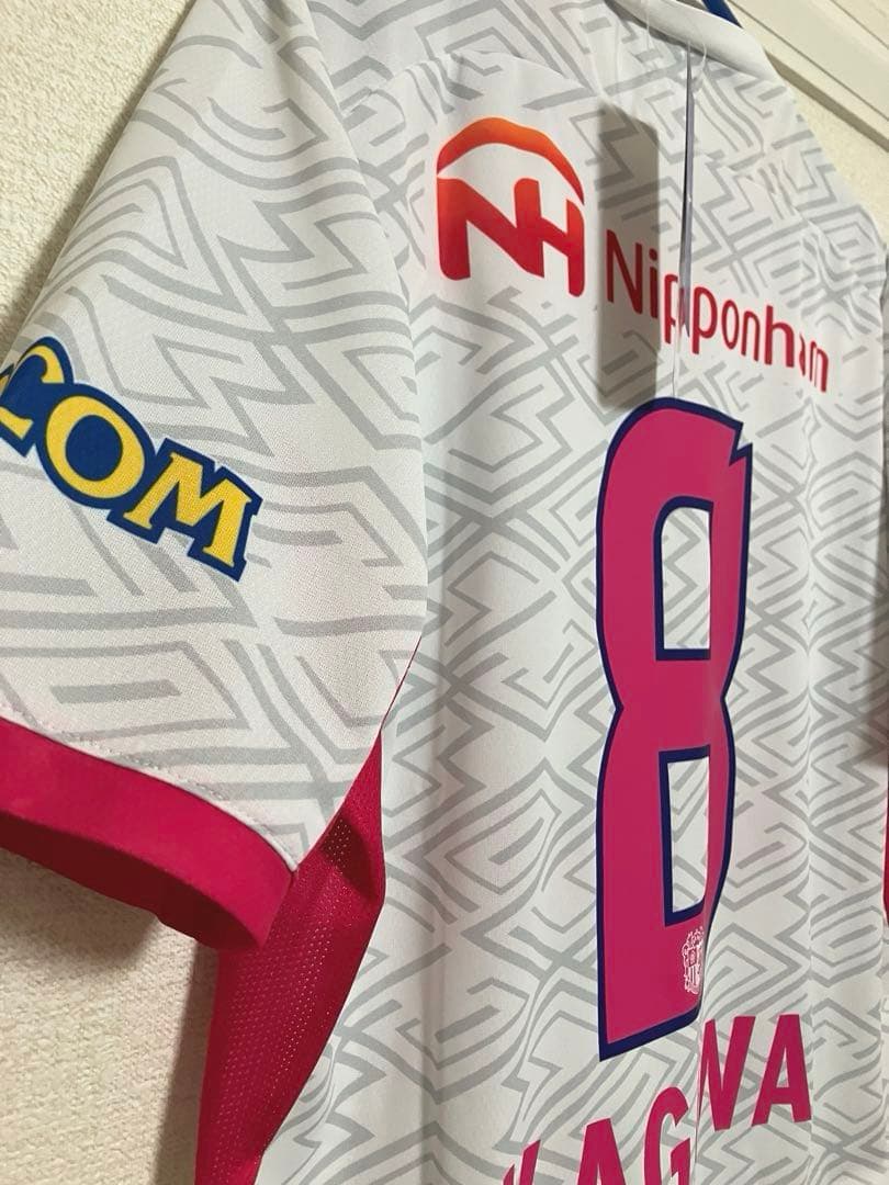 ♦︎新品♦︎8香川真司XLサイズセレッソ大阪ユニフォーム