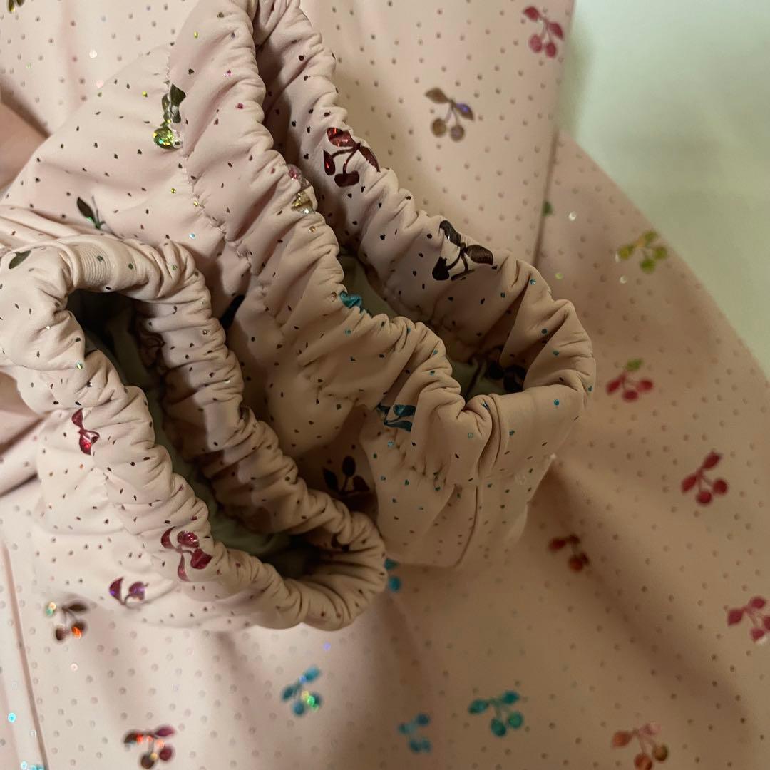 konges sloejd スキーウェア　チェリー