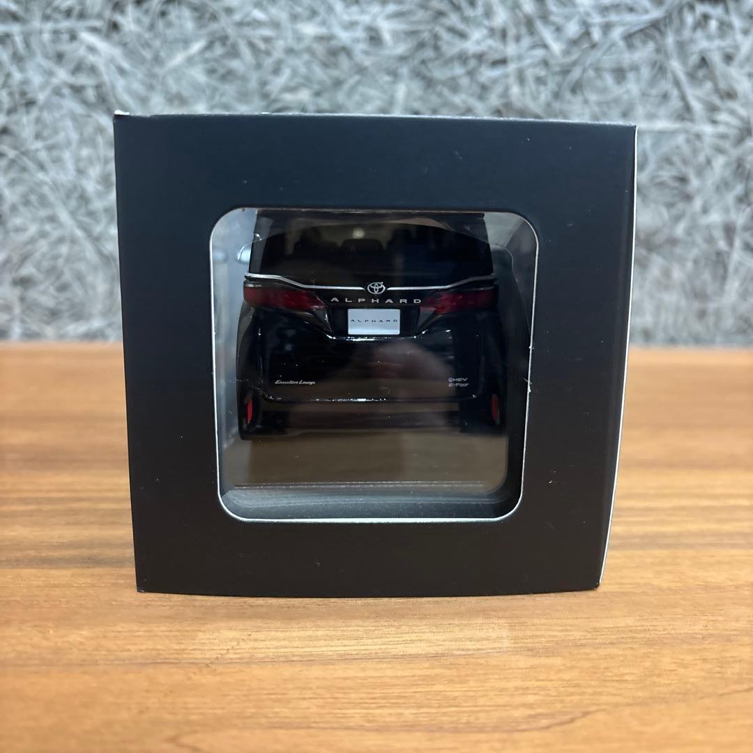 【非売品】新品未開封 トヨタ40系アルファード ミニカー 1/30スケール
