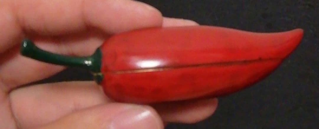 室岡修峰作　乾漆　唐辛子　香合　共箱　茶道具