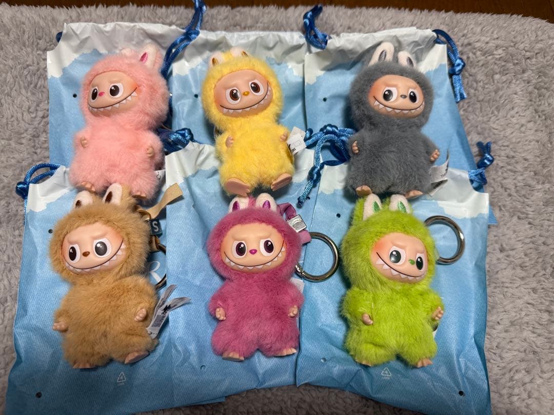 ラブブ　イニシャル