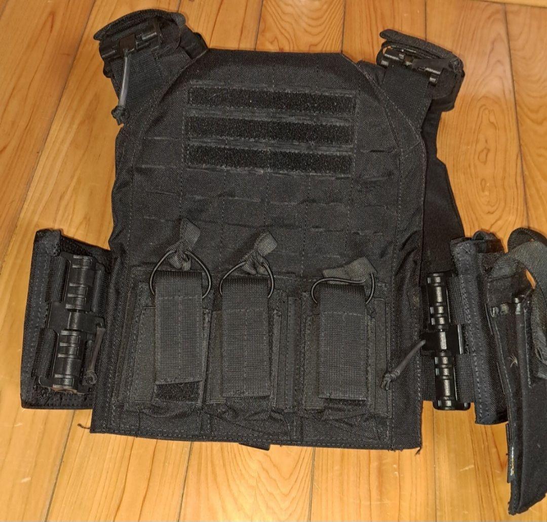 プレートキャリア　ポーチ多数