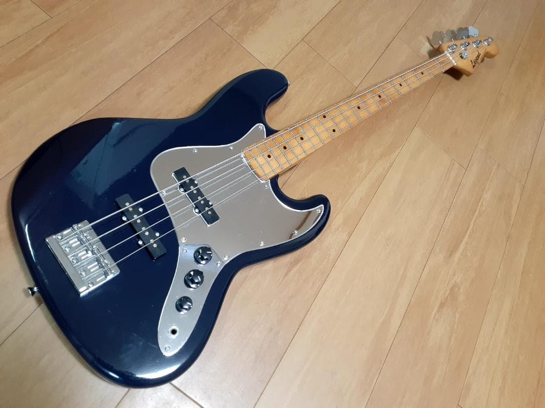 ベース LEGEND VINTAGE ELECTRIC BASS