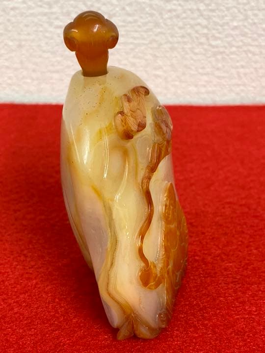 中国古美術　清時代人物彫刻瑪瑙鼻煙壺コレクションの整理品　H-2