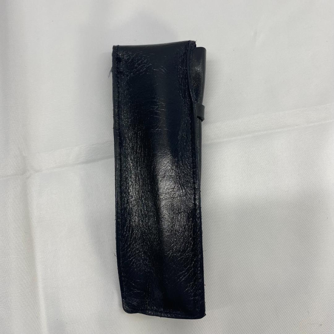 【美品】PELIKAN ペリカン F刻印 ペン・万年筆 樹脂系素材 ブラック