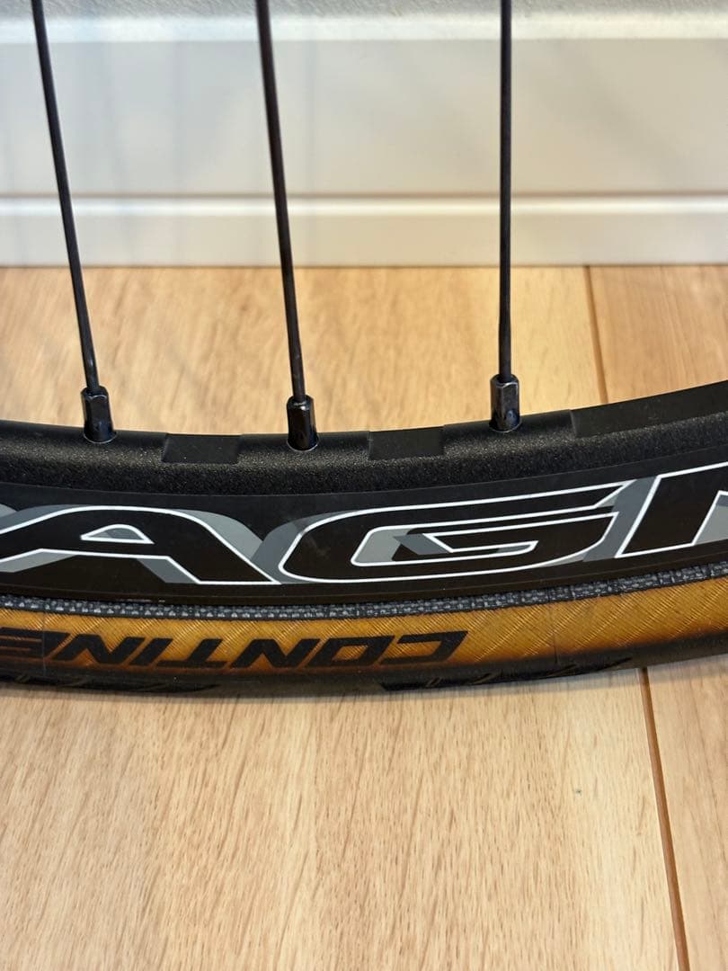 【CAMPAGNOLO】 ZONDA DB シマノボディ カンパ ディスク