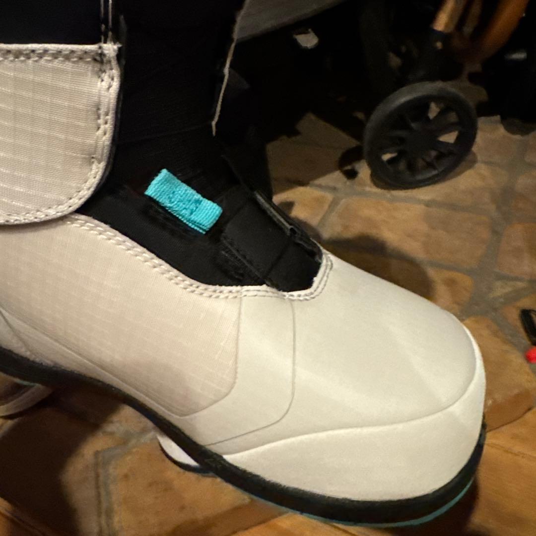 Flux LB-BOAシステム スノーボードブーツ