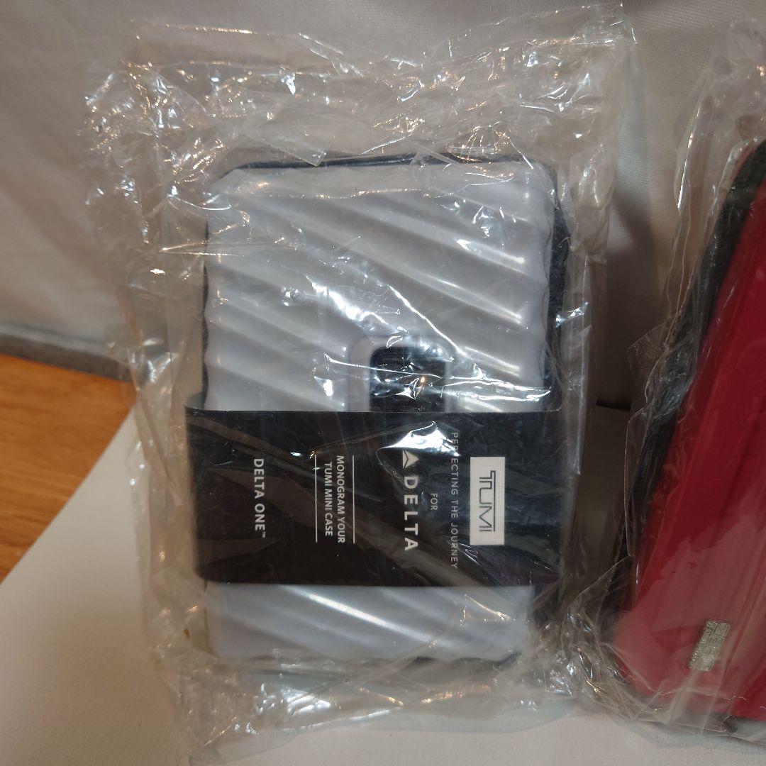 ビジネスクラス JAL日本航空 スーツケース型 アメニティポーチ