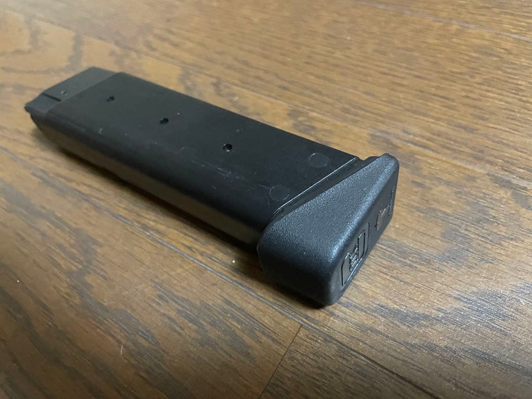 レア、希少！？　MGC GLOCK 17 サイドラー　ガスガン セット