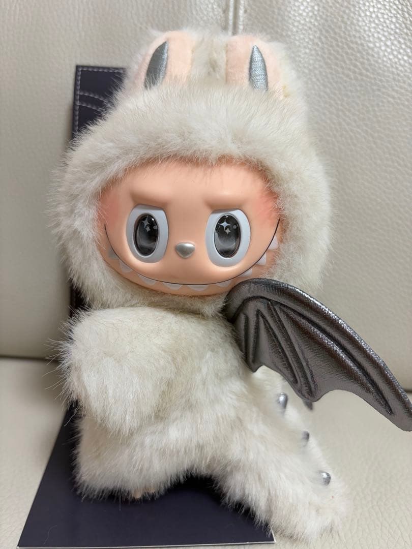 Pacifistページ(白いと茶色)