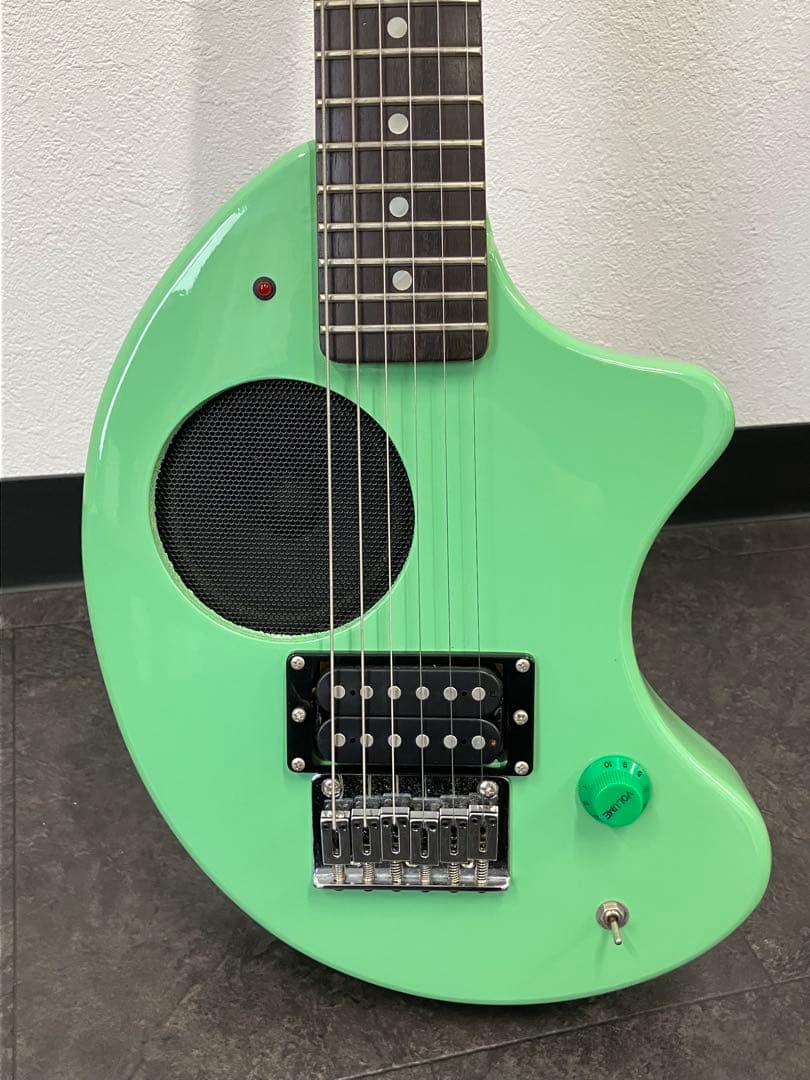 値下！FERNANDES ミニエレキギター ZO-3 ミントグリーン アンプ内蔵