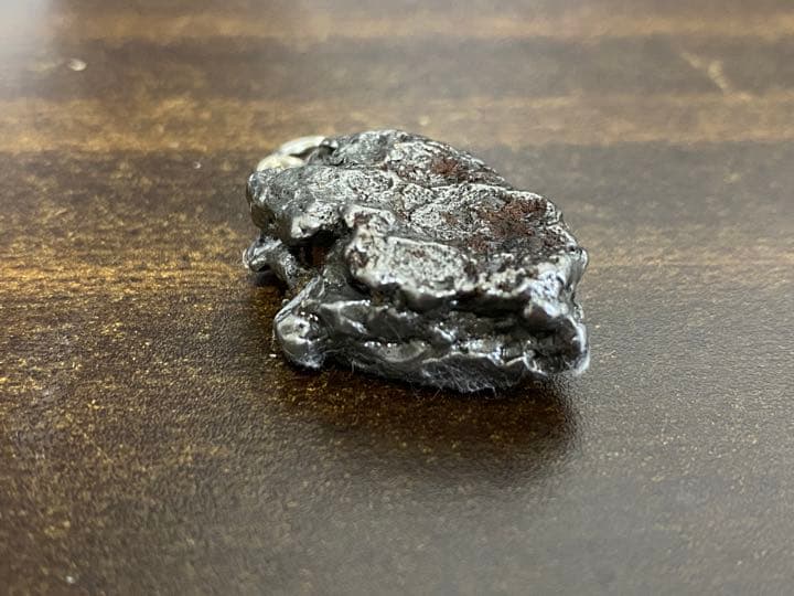 隕石 LOC アルゼンチン カンポ 鉄質隕石 約26g ペンダント トップ