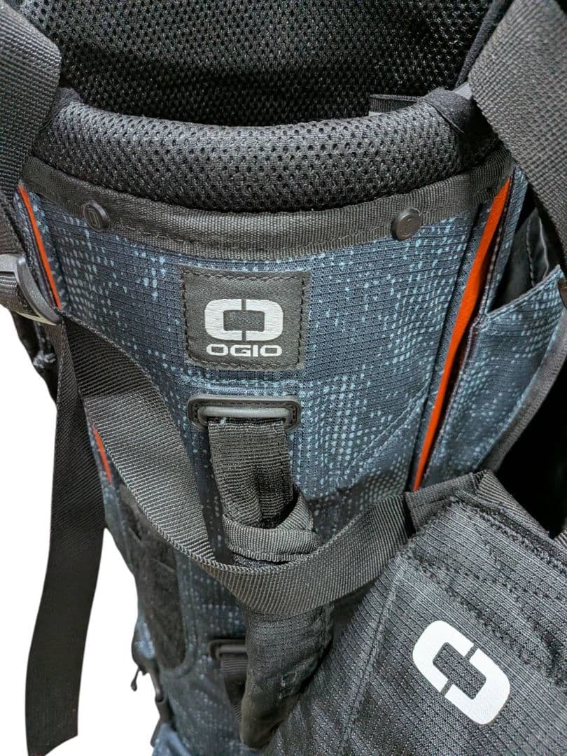 【美品】オジオ OGIO CONVOYシリーズ キャディバッグ スタンド式 軽量