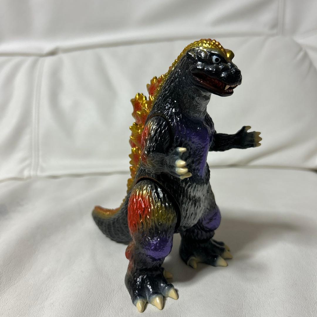One up ゴジラ1954 黒成型 WF2024冬 電車持ち