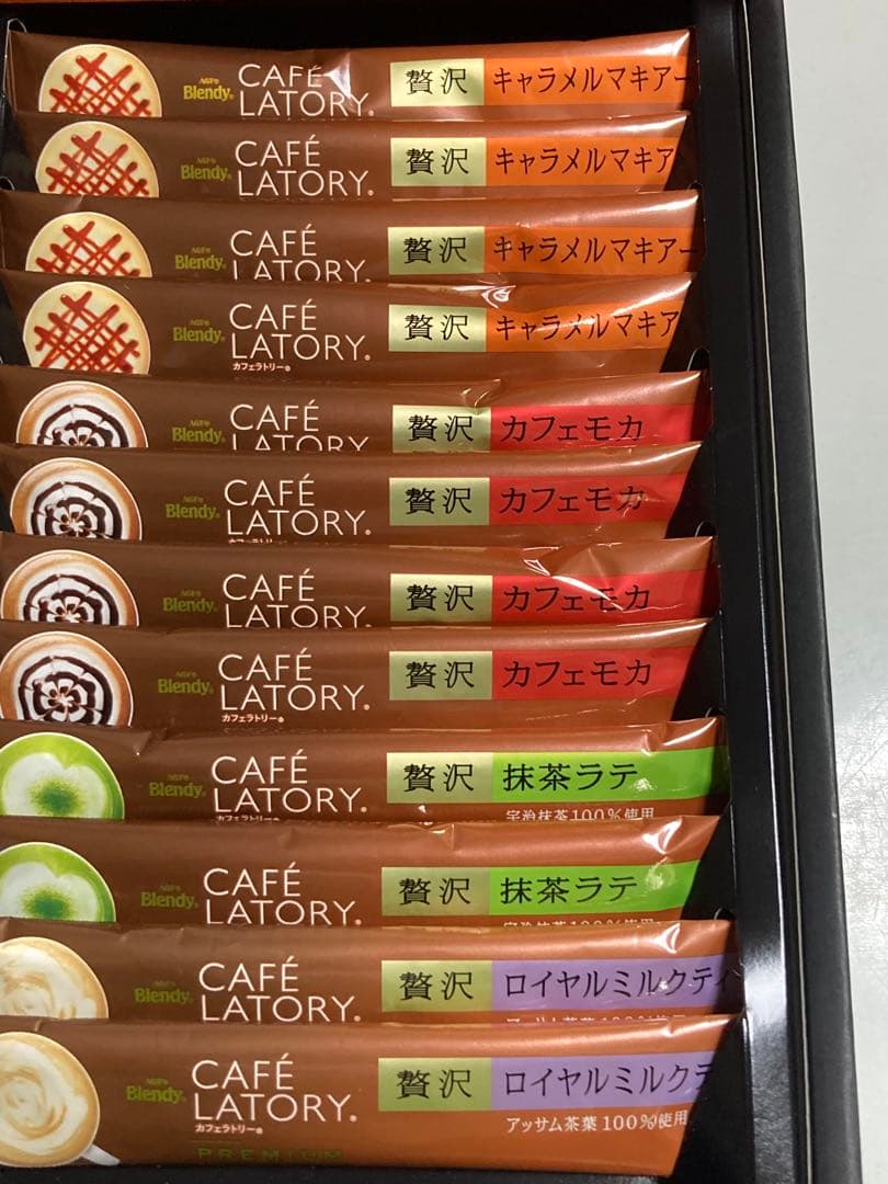 ブレンディ カフェラトリー プレミアム　スティック 7種48本入り×4箱 ギフト