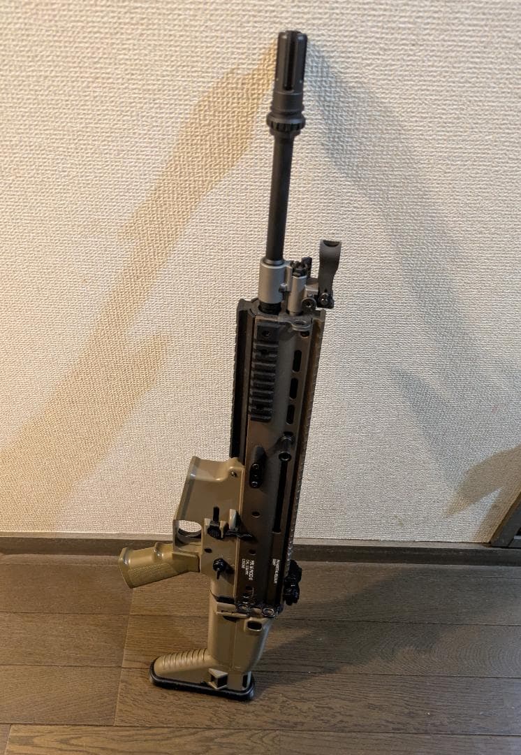 東京マルイ次世代電動ガン SCAR-L フラットダークアース