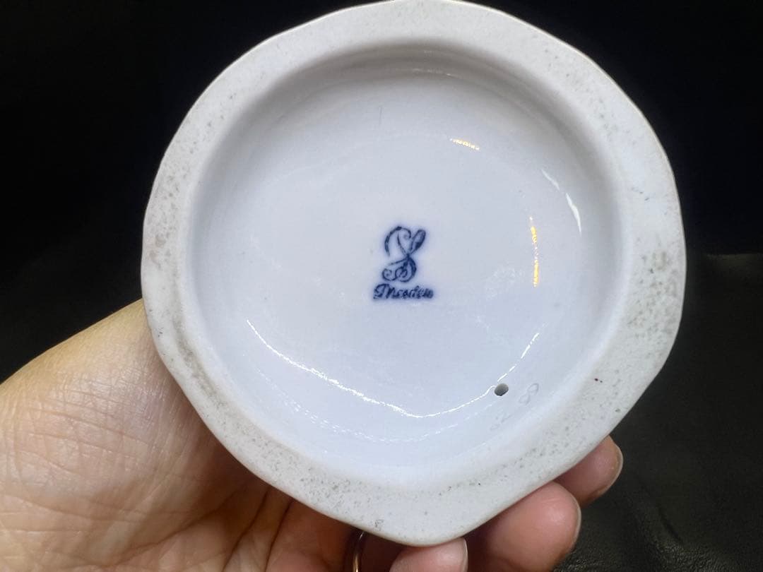 農婦 鶏 陶器 フィギュリン