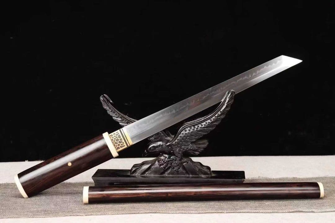 【唐刀】古兵器 刀装具 日本刀　模造刀 居合刀 武士道 鑑賞用 美術刀 贈り物