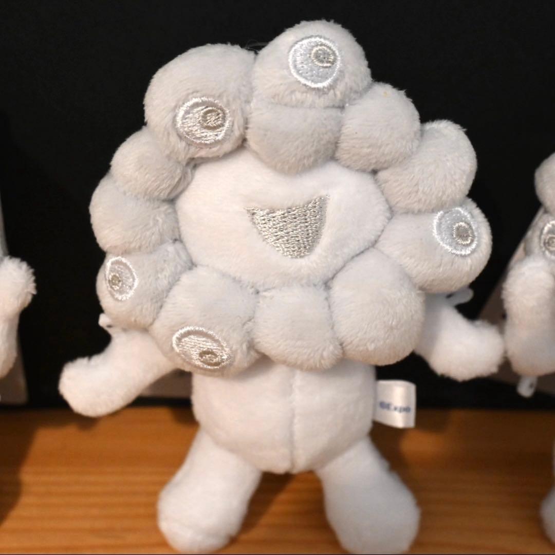 白ミャクミャク ボールチェーンマスコットA B C ぬいぐるみ　キーホルダー