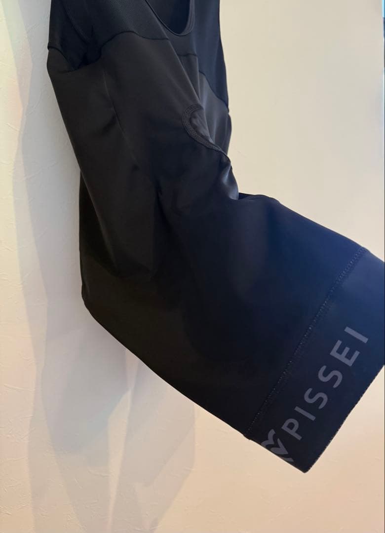 PISSEI レディースビブショーツ